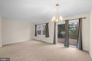 14831 Hoxton Square, Centreville, VA 20120 - Photo 10