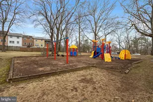 14831 Hoxton Square, Centreville, VA 20120 - Photo 30