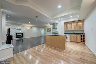 12390 Falkirk Dr, Fairfax, VA 22033 - Photo 50