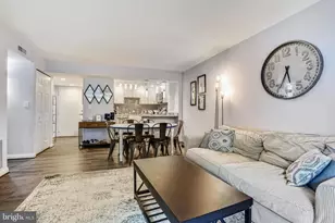 7621 Provincial Dr, McLean, VA 22102 - Photo 4