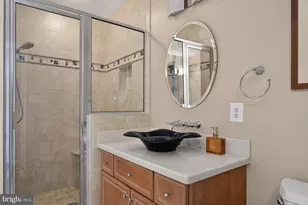 715 Park Street SE, Vienna, VA 22180 - Photo 34