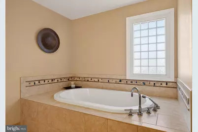 715 Park Street SE, Vienna, VA 22180 - Photo 36