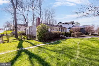 715 Park Street SE, Vienna, VA 22180 - Photo 6