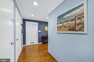 6402 Crosswoods Dr, Falls Church, VA 22044 - Photo 8