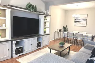 7358 Bloomington Ct, Springfield, VA 22150 - Photo 2