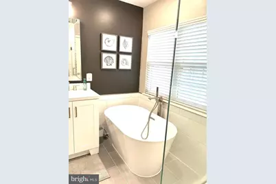 7358 Bloomington Court, Springfield, VA 22150 - Photo 38