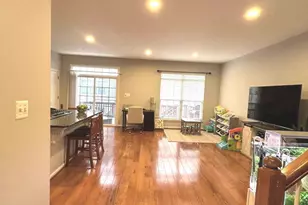 7358 Bloomington Ct, Springfield, VA 22150 - Photo 22