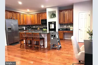 7358 Bloomington Court, Springfield, VA 22150 - Photo 14