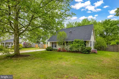 6004 Brookview Drive, Alexandria, VA 22310 - Photo 8