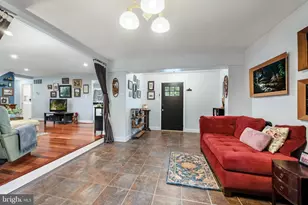 6004 Brookview Dr, Alexandria, VA 22310 - Photo 10