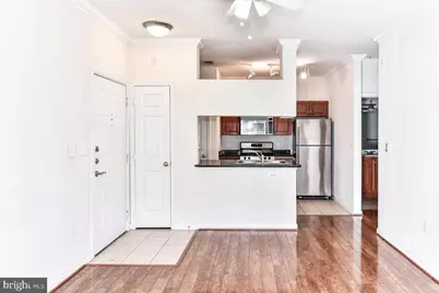 12913 Centre Park Circle #302, Herndon, VA 20171 - Photo 4