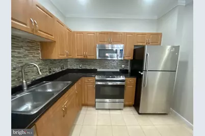 12929 Centre Park Circle #317, Herndon, VA 20171 - Photo 8