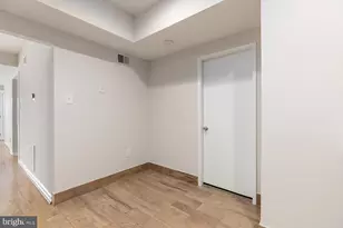 7239 Jillspring Ct, Springfield, VA 22152 - Photo 12