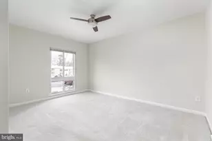 7239 Jillspring Ct, Springfield, VA 22152 - Photo 14