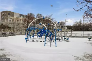 13506 Innovation Station Loop, Herndon, VA 20171 - Photo 20