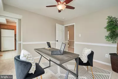 9634 Blincoe Court, Burke, VA 22015 - Photo 12