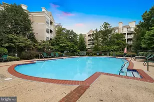 2111 Highcourt Ln, Herndon, VA 20170 - Photo 32