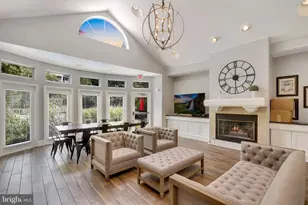 2111 Highcourt Ln, Herndon, VA 20170 - Photo 30