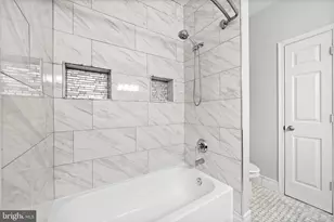 2111 Highcourt Ln, Herndon, VA 20170 - Photo 22