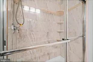 2111 Highcourt Ln, Herndon, VA 20170 - Photo 16