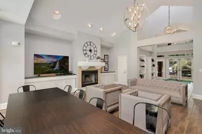 2111 Highcourt Lane #201, Herndon, VA 20170 - Photo 6