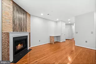 2111 Highcourt Ln, Herndon, VA 20170 - Photo 8