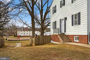 6015 Ticonderoga Ct, Burke, VA 22015 - Photo 6