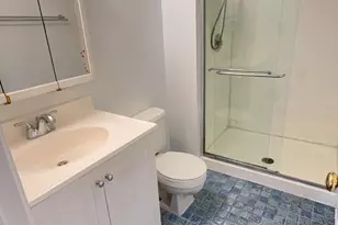 5207 Harbor Ct Dr, Alexandria, VA 22315 - Photo 16