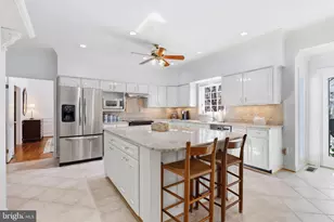 11531 Mamie Ln, Fairfax Station, VA 22039 - Photo 8