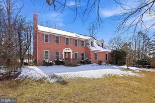 11531 Mamie Ln, Fairfax Station, VA 22039 - Photo 1