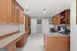 11531 Mamie Ln, Fairfax Station, VA 22039 - Photo 32