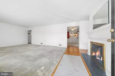 1806 Lansing Court, McLean, VA 22101 - Photo 2