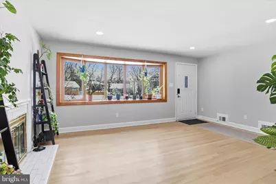 3908 Longstreet Court, Annandale, VA 22003 - Photo 12