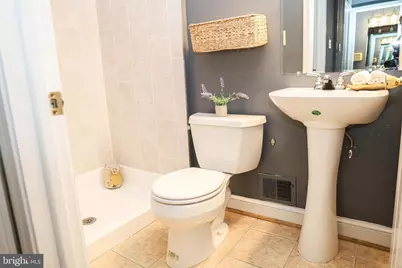 3006 Summershade Court, Herndon, VA 20171 - Photo 8