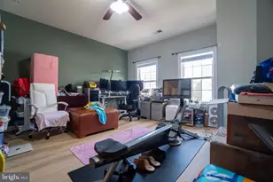 11443 Fogarty Ct, Fairfax, VA 22030 - Photo 26