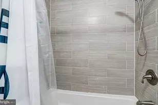 7598 Lakeside Village Dr, Falls Church, VA 22042 - Photo 28