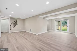 8739 Arley Dr, Springfield, VA 22153 - Photo 32