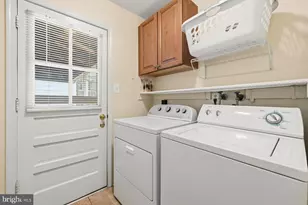 8739 Arley Dr, Springfield, VA 22153 - Photo 18