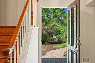 11311 Handlebar Rd, Reston, VA 20191 - Photo 8