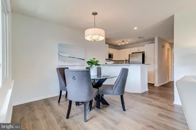 11707 Summerchase Circle, Reston, VA 20194 - Photo 6