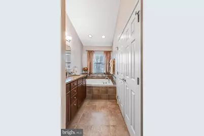 6618 Hunter Creek Lane, Alexandria, VA 22315 - Photo 34