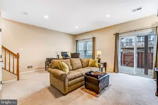 6618 Hunter Creek Ln, Alexandria, VA 22315 - Photo 38