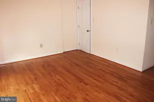 6210 Cottonwood St, McLean, VA 22101 - Photo 8