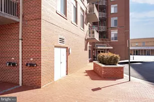 4480 Market Commons Dr, Fairfax, VA 22033 - Photo 32