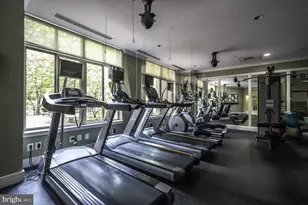 4480 Market Commons Dr, Fairfax, VA 22033 - Photo 46