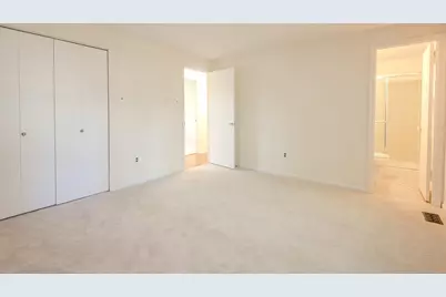 2658 Fanieul Hall Court, Herndon, VA 20171 - Photo 12