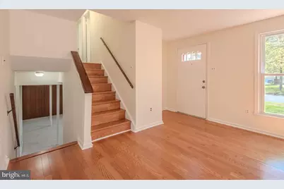 2658 Fanieul Hall Court, Herndon, VA 20171 - Photo 18