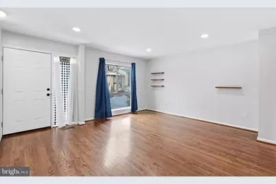 11825 Coopers Court, Reston, VA 20191 - Photo 6