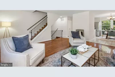14843 Leicester Court, Centreville, VA 20120 - Photo 18