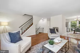 14843 Leicester Ct, Centreville, VA 20120 - Photo 18